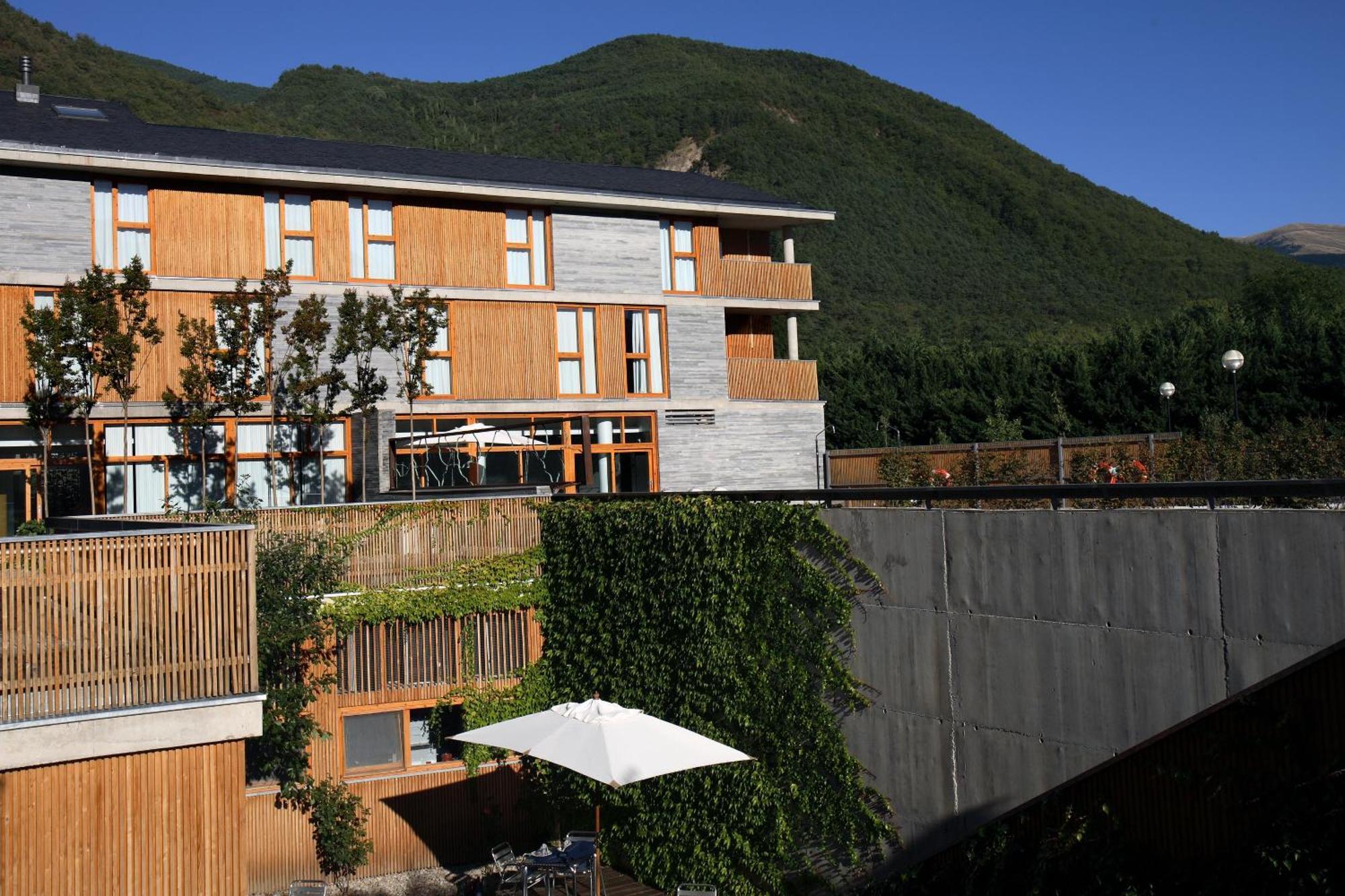Tierra De Biescas Hotel Exterior foto